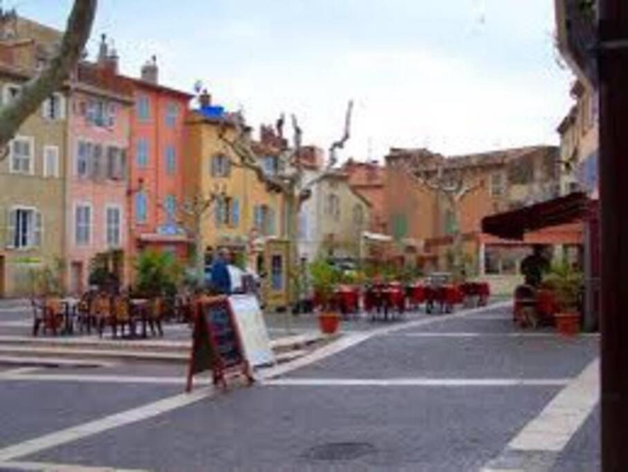 Apartmán Votre Sejour Cosy A Frejus! Exteriér fotografie