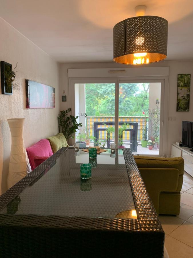 Apartmán Votre Sejour Cosy A Frejus! Exteriér fotografie