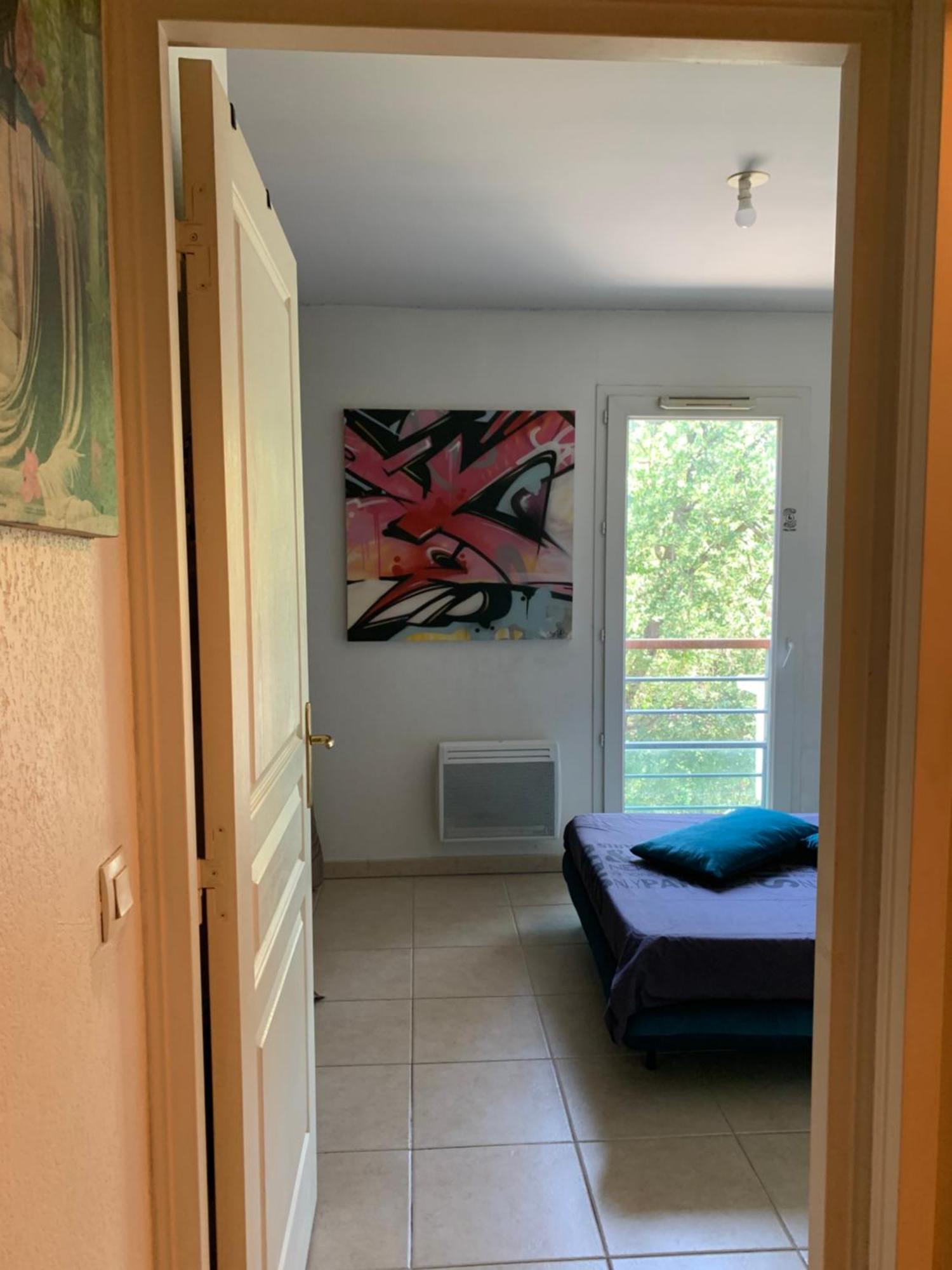 Apartmán Votre Sejour Cosy A Frejus! Exteriér fotografie